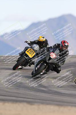 media/Nov-16-2025-Race Pace (Sun) [[8c5fa54630]]/Verified Riders/8-Turn 12 (120pm)/